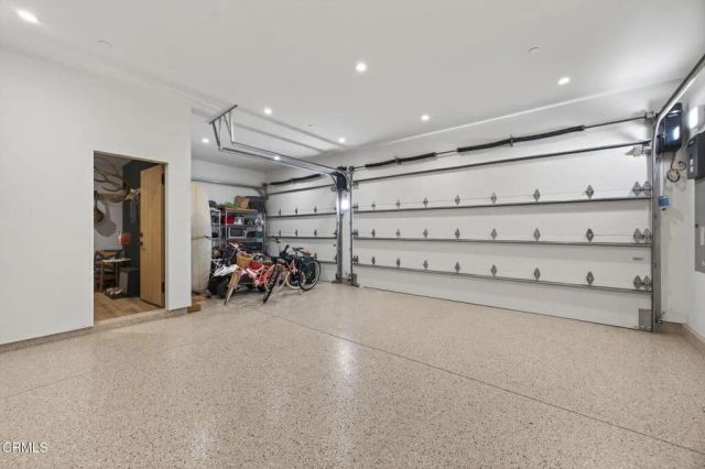 1305 Beachmont, Ventura, CA 93001