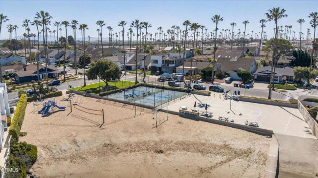 1305 Beachmont, Ventura, CA 93001