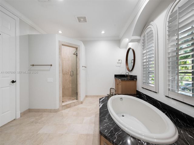 827 SE 2nd Ct, Fort Lauderdale, FL 33301