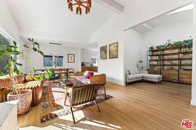 3795 Fredonia Drive, Los Angeles, CA 90068