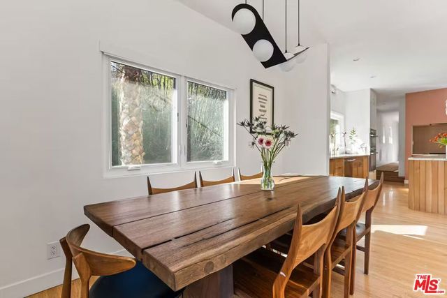 3795 Fredonia Drive, Los Angeles, CA 90068