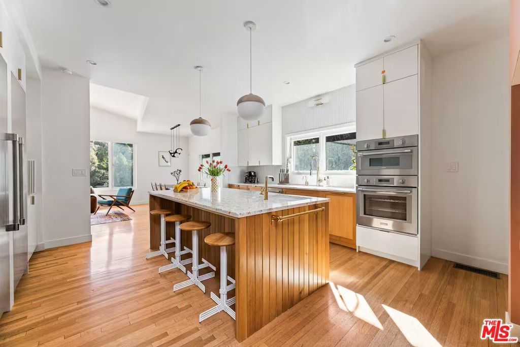 3795 Fredonia Drive, Los Angeles, CA 90068