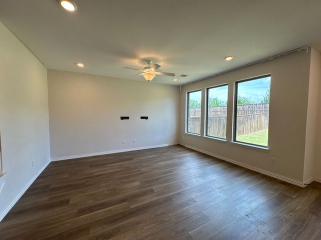 1748 Sheldon Drive, Forney, TX 75126