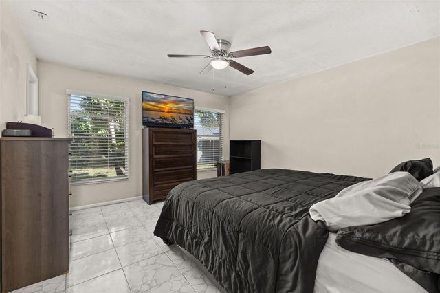 100 GROVE HOLLOW COURT, Sanford, FL 32773