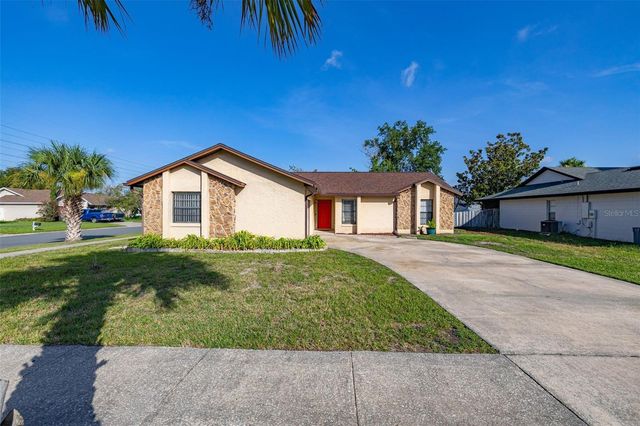 100 GROVE HOLLOW COURT, Sanford, FL 32773
