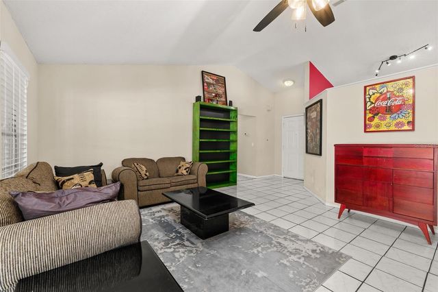 100 GROVE HOLLOW COURT, Sanford, FL 32773