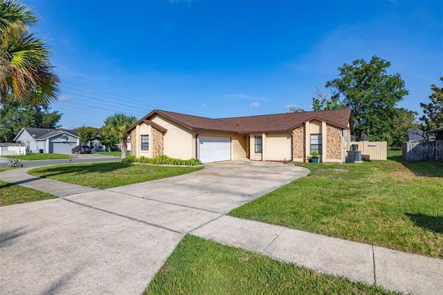 100 GROVE HOLLOW COURT, Sanford, FL 32773