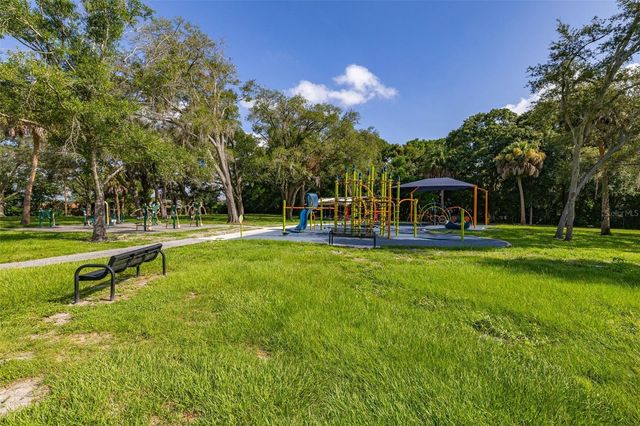 100 GROVE HOLLOW COURT, Sanford, FL 32773