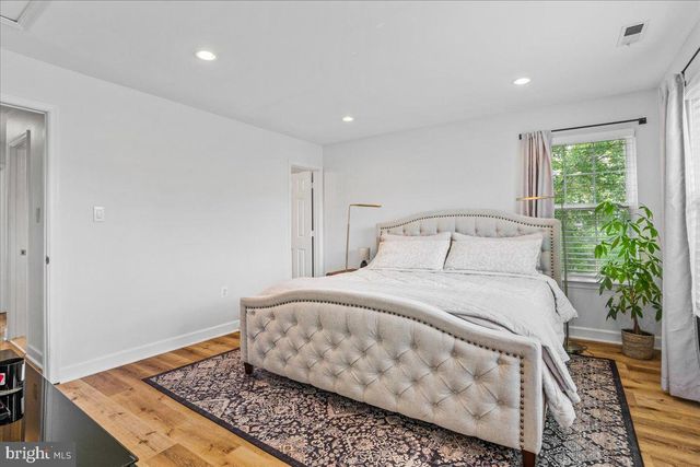 9245 RIDGEFIELD CIR, Frederick, MD 21701