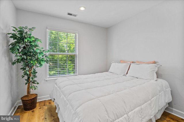 9245 RIDGEFIELD CIR, Frederick, MD 21701