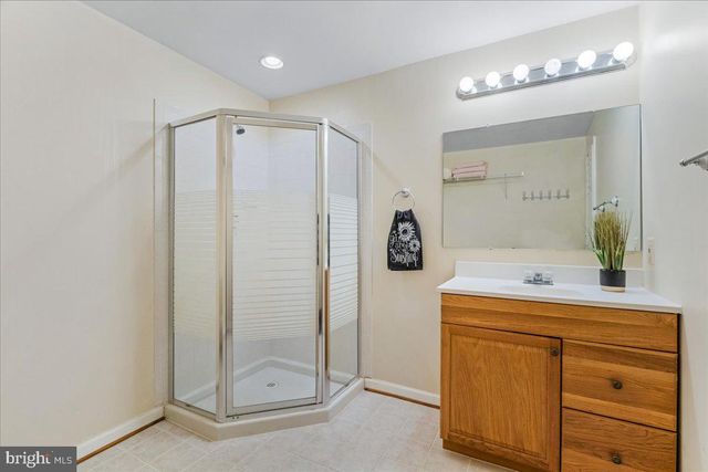 9245 RIDGEFIELD CIR, Frederick, MD 21701