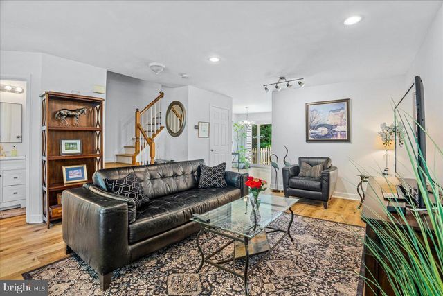 9245 RIDGEFIELD CIR, Frederick, MD 21701