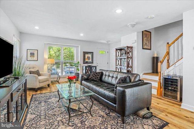 9245 RIDGEFIELD CIR, Frederick, MD 21701