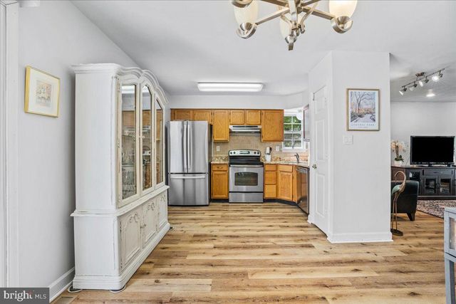 9245 RIDGEFIELD CIR, Frederick, MD 21701