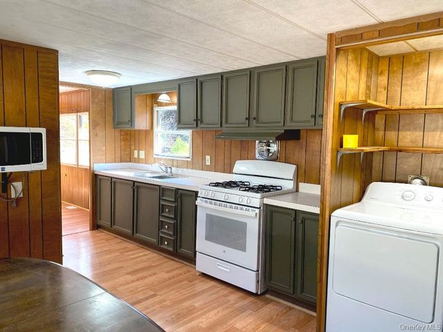 141 Gale Road, Mongaup Valley, NY 12762