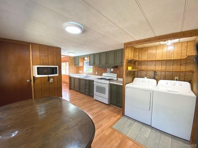 141 Gale Road, Mongaup Valley, NY 12762