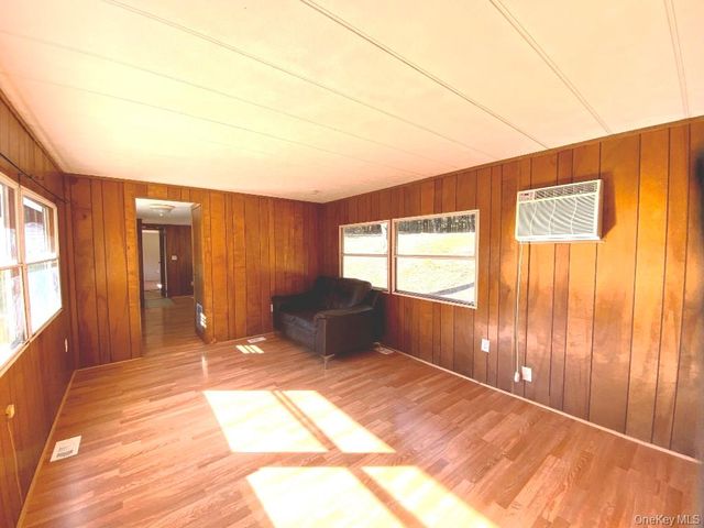 141 Gale Road, Mongaup Valley, NY 12762