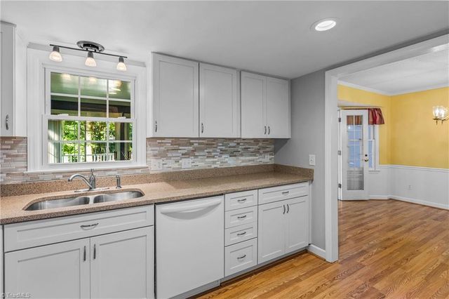 514 Edinburgh Drive, Burlington, NC 27215