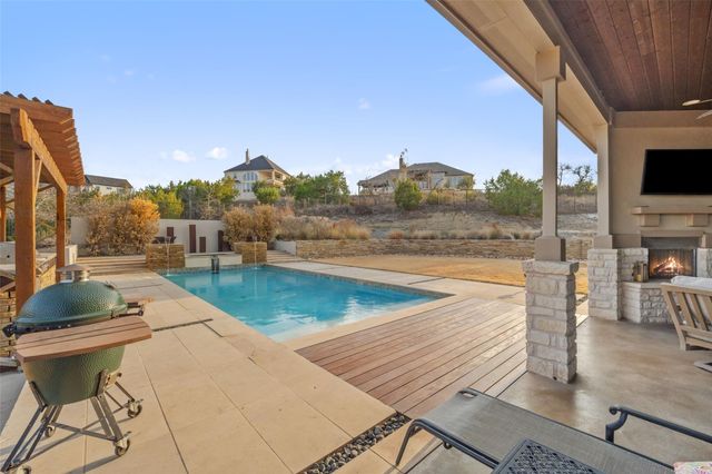 18101 Vistancia DR, Dripping Springs, TX 78620