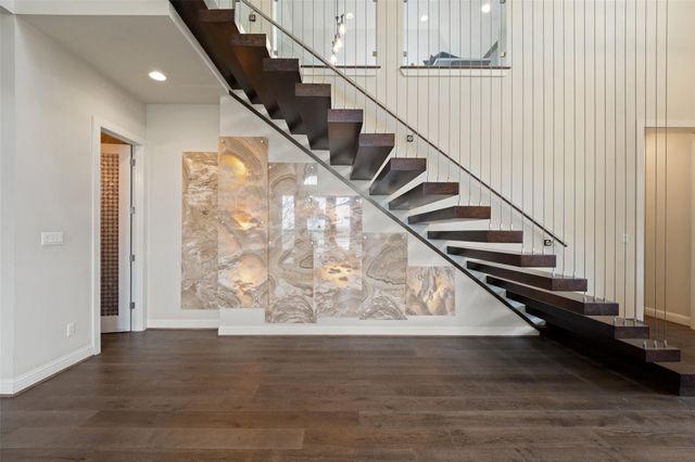 18101 Vistancia DR, Dripping Springs, TX 78620