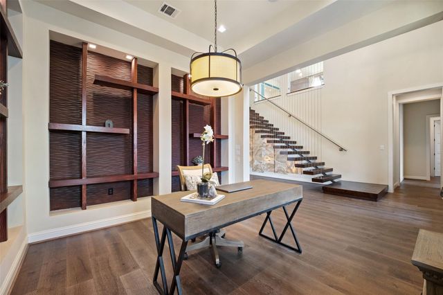 18101 Vistancia DR, Dripping Springs, TX 78620