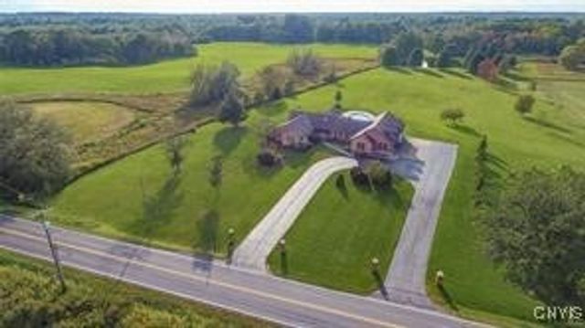 559 County Route 38, Parish, NY 13131