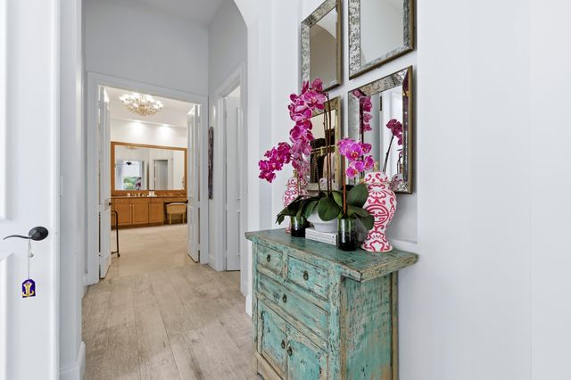 1122 San Michele Way, Palm Beach Gardens, FL 33418