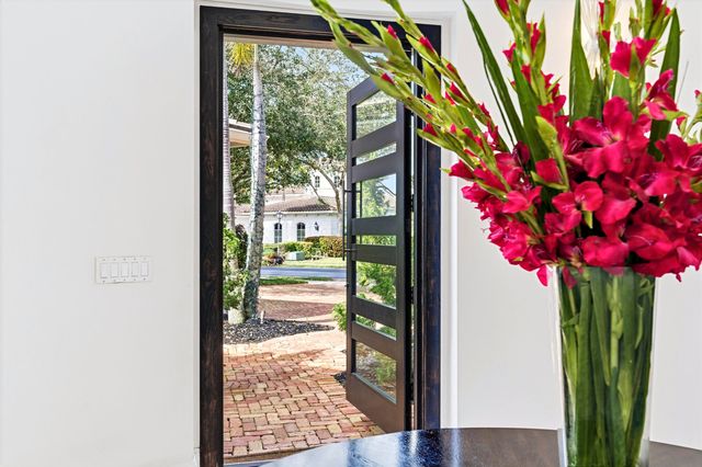 1122 San Michele Way, Palm Beach Gardens, FL 33418