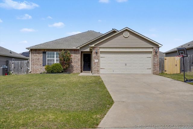25437 E 93rd Court, Broken Arrow, OK 74014