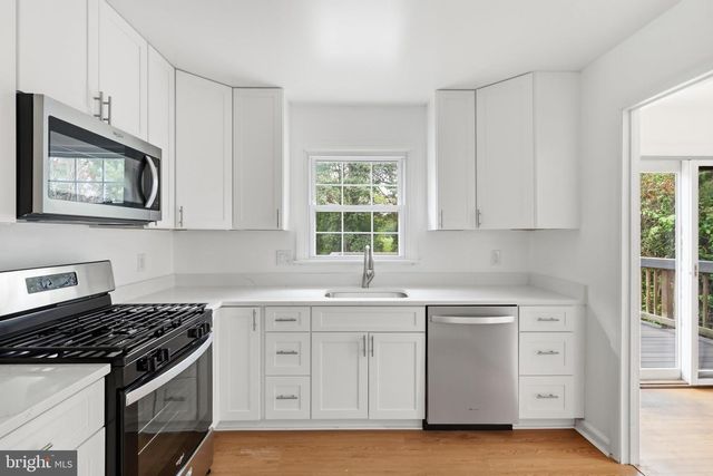 6408 KROY DR, Springfield, VA 22150