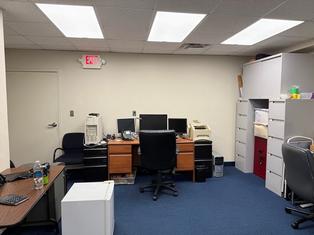 950 Skokie Boulevard, Northbrook, IL 60062