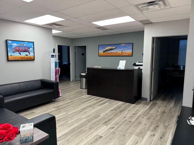 950 Skokie Boulevard, Northbrook, IL 60062