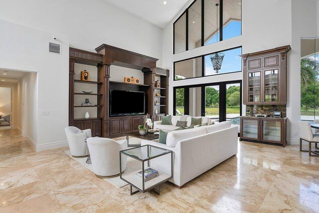 21677 El Bosque Way, Boca Raton, FL 33428
