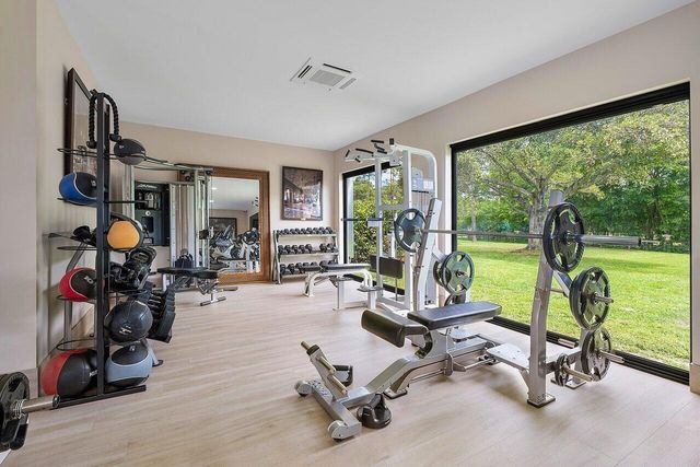21677 El Bosque Way, Boca Raton, FL 33428