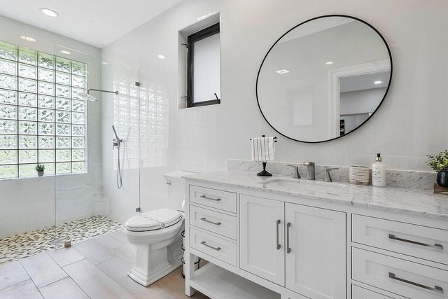 21677 El Bosque Way, Boca Raton, FL 33428