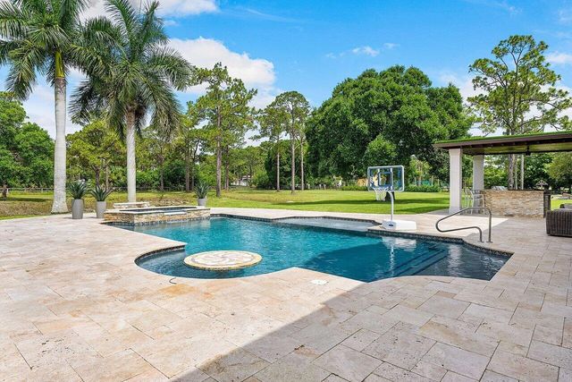 21677 El Bosque Way, Boca Raton, FL 33428