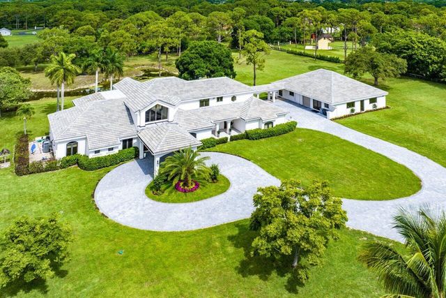 21677 El Bosque Way, Boca Raton, FL 33428