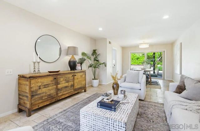 10018 Resmar Pl, San Diego, CA 91941