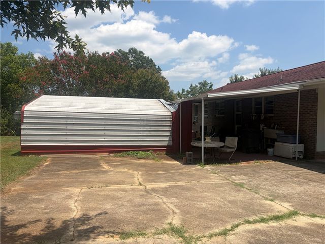 410 Ben Hilda Drive, Seneca, SC 29678