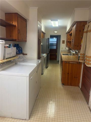 410 Ben Hilda Drive, Seneca, SC 29678