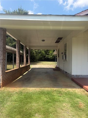 410 Ben Hilda Drive, Seneca, SC 29678