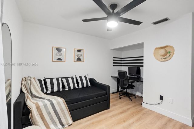 1641 NW 96th Terrace, Pembroke Pines, FL 33024