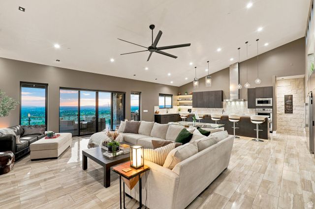 1766 VIEW CT, Fruit Heights, UT 84037