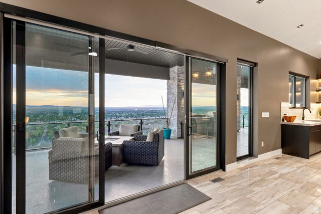 1766 VIEW CT, Fruit Heights, UT 84037