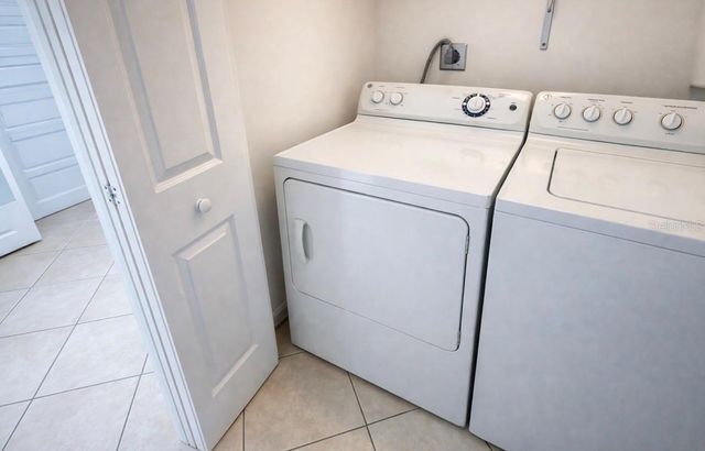 4407 S SEMORAN BOULEVARD 2, Orlando, FL 32822