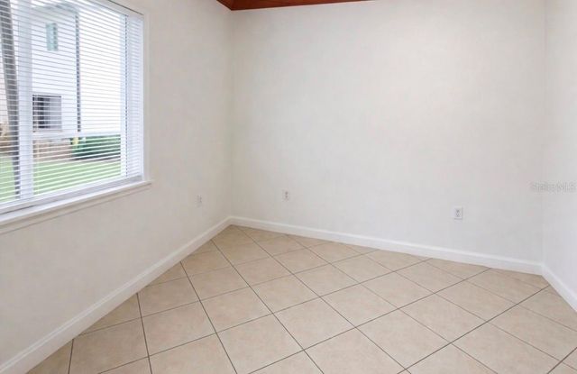 4407 S SEMORAN BOULEVARD 2, Orlando, FL 32822