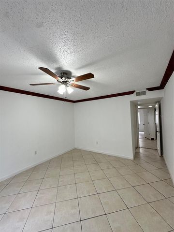 4407 S SEMORAN BOULEVARD 2, Orlando, FL 32822