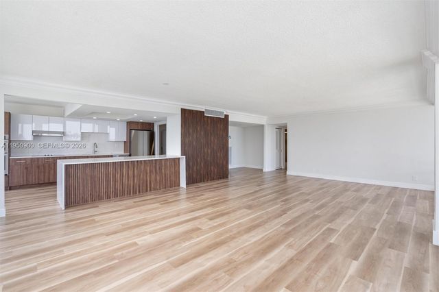 2100 S Ocean Ln 2412, Fort Lauderdale, FL 33316