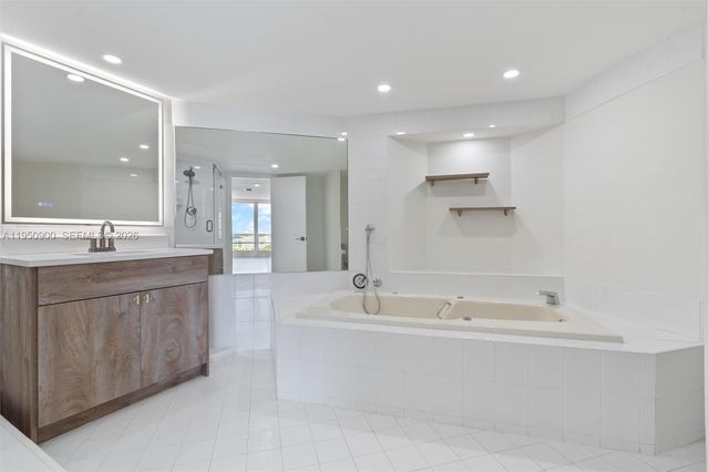 2100 S Ocean Ln 2412, Fort Lauderdale, FL 33316