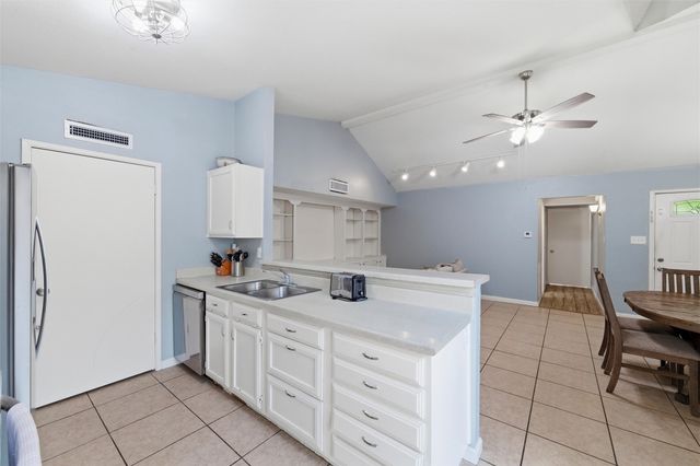 7254 Pineberry Road, Dallas, TX 75249